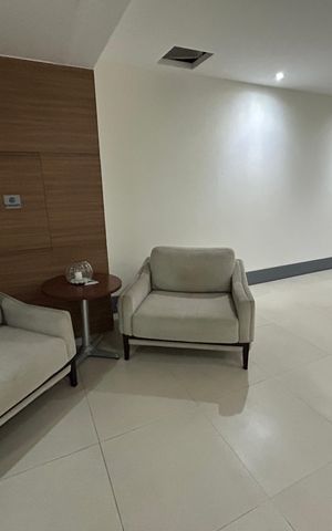 Apartamento à venda com 79m², 2 quartos e 1 vagaHall de entrada