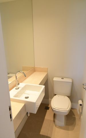 Apartamento para alugar com 113m², 2 quartos e 3 vagasLavabo