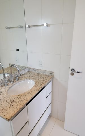 Apartamento para alugar com 113m², 2 quartos e 3 vagasBanheiro Suíte 