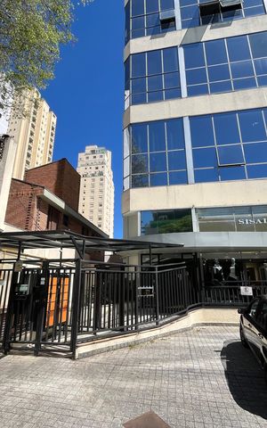 Studio à venda com 54m², 1 quarto e 1 vaga Studio à venda com 54m², 1 quarto e 1 vagaFachada