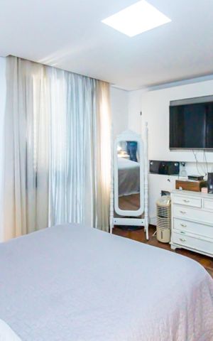 Apartamento à venda com 163m², 4 quartos e 2 vagas Apartamento à venda com 163m², 4 quartos e 2 vagasSuíte 3