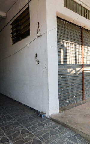 Casa à venda com 676m², 4 quartos e 5 vagasSalão 