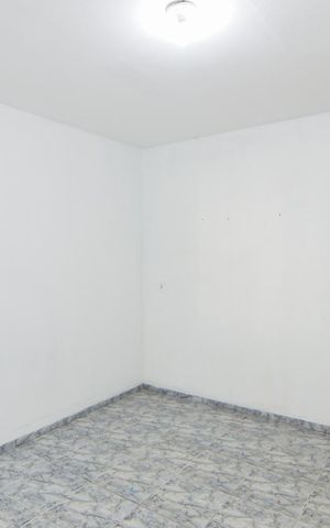 Casa à venda com 676m², 4 quartos e 5 vagasQuarto - Casa 3