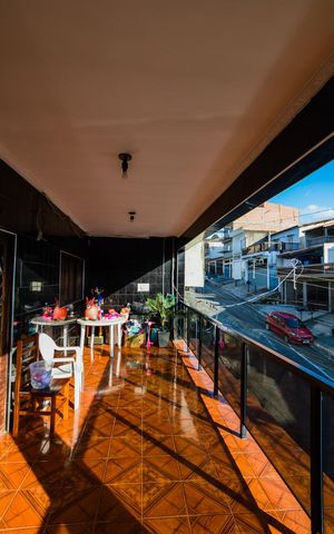 Casa à venda com 676m², 4 quartos e 5 vagasVaranda da Sala