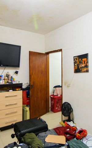 Casa à venda com 676m², 4 quartos e 5 vagasQuarto 2  - Casa 2