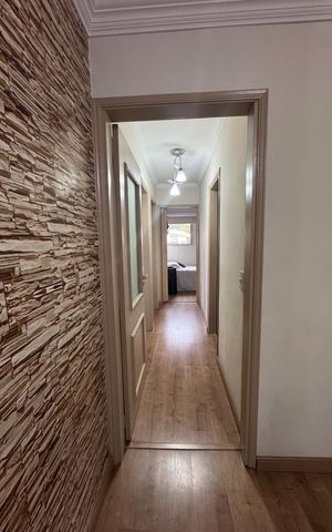 Apartamento à venda com 82m², 3 quartos e 1 vaga Apartamento à venda com 82m², 3 quartos e 1 vagaCorredor