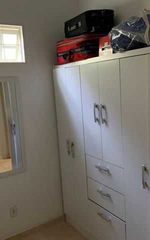 Casa para alugar com 217m², 4 quartos e 3 vagas Casa para alugar com 217m², 4 quartos e 3 vagasQuarto