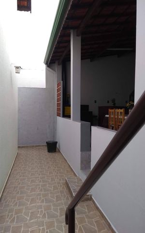 Casa para alugar com 217m², 4 quartos e 3 vagas Casa para alugar com 217m², 4 quartos e 3 vagasÁrea externa