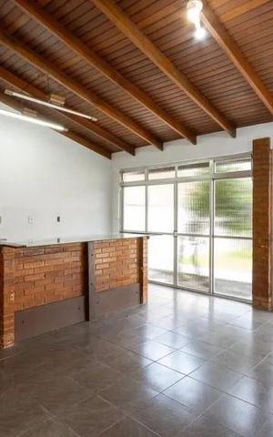 Casa à venda com 230m², 4 quartos e 2 vagasÁrea comum