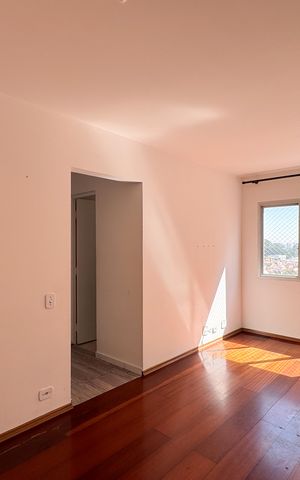 Apartamento à venda com 65m², 2 quartos e 1 vaga Apartamento à venda com 65m², 2 quartos e 1 vagaSala