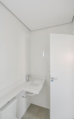 Apartamento à venda com 112m², 2 quartos e 2 vagas Apartamento à venda com 112m², 2 quartos e 2 vagasBanheiro da Suíte