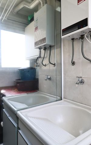 Apartamento à venda com 48m², 2 quartos e 1 vaga Apartamento à venda com 48m², 2 quartos e 1 vagaLavanderia