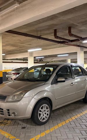 Apartamento à venda com 48m², 2 quartos e 1 vaga Apartamento à venda com 48m², 2 quartos e 1 vagaGaragem