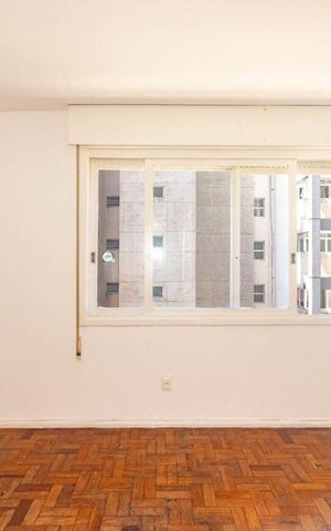 Apartamento para alugar com 30m², 1 quarto e sem vaga Apartamento para alugar com 30m², 1 quarto e sem vagaSala / Quarto