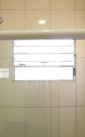 Casa à venda com 360m², 3 quartos e 2 vagasBanheiro 2