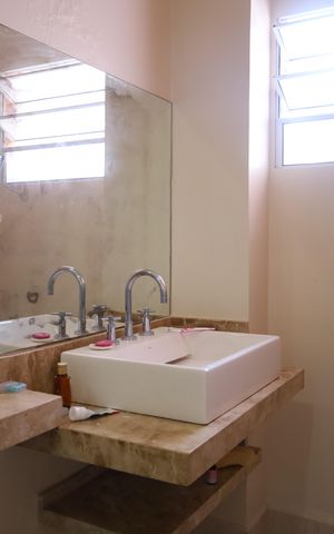 Casa à venda com 360m², 3 quartos e 2 vagasBanheiro 1 - Suíte