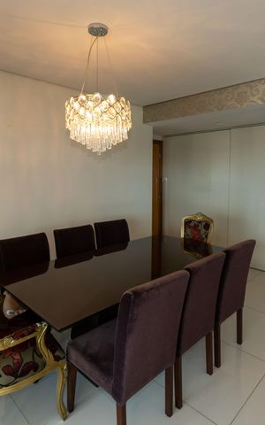 Apartamento à venda com 201m², 4 quartos e 4 vagas Apartamento à venda com 201m², 4 quartos e 4 vagasSala de Jantar