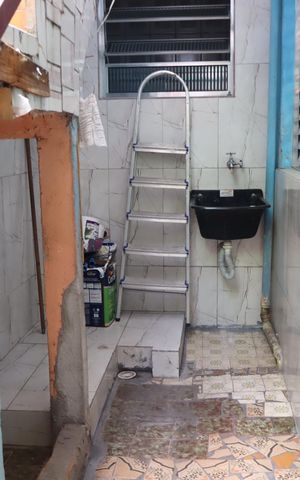 Casa para alugar com 60m², 1 quarto e 1 vagaÁrea de Serviço