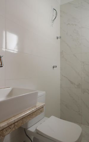 Casa à venda com 122m², 3 quartos e 2 vagasBanheiro da Suíte