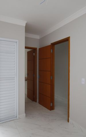Casa à venda com 122m², 3 quartos e 2 vagasSuíte 2