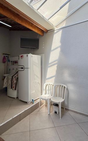 Casa à venda com 101m², 3 quartos e 2 vagas Casa à venda com 101m², 3 quartos e 2 vagasQuintal