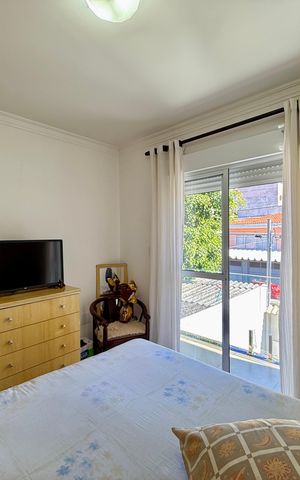 Casa à venda com 101m², 3 quartos e 2 vagas Casa à venda com 101m², 3 quartos e 2 vagasSuíte