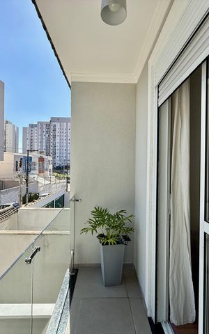 Casa à venda com 101m², 3 quartos e 2 vagas Casa à venda com 101m², 3 quartos e 2 vagasSacada Suíte