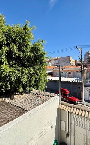 Casa à venda com 101m², 3 quartos e 2 vagas Casa à venda com 101m², 3 quartos e 2 vagasVista Suíte