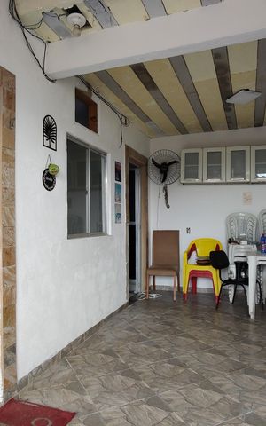 Casa de condomínio à venda com 100m², 3 quartos e sem vaga Casa de condomínio à venda com 100m², 3 quartos e sem vagaTerraço