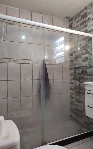Casa de condomínio à venda com 100m², 3 quartos e sem vagaBanheiro da Suíte 1