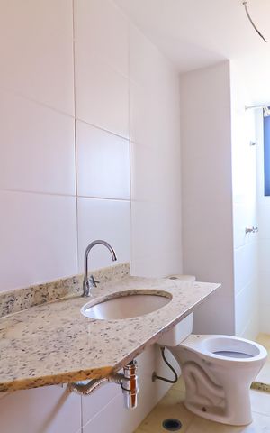 Apartamento à venda com 60m², 2 quartos e 1 vaga Apartamento à venda com 60m², 2 quartos e 1 vagaBanheiro Social