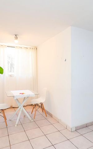 Apartamento para alugar com 62m², 2 quartos e sem vagaSala