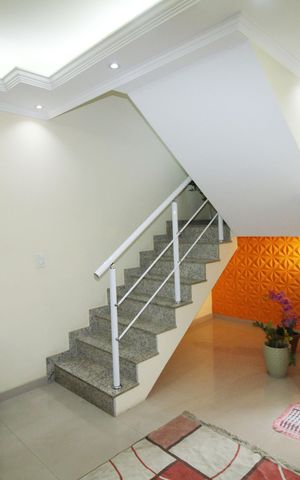 Casa à venda com 157m², 2 quartos e 2 vagasSala