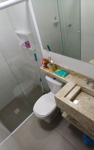 Apartamento à venda com 68m², 2 quartos e 1 vaga Apartamento à venda com 68m², 2 quartos e 1 vagaBanheiro