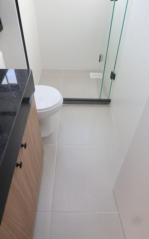 Apartamento à venda com 49m², 2 quartos e 1 vagaBanheiro 