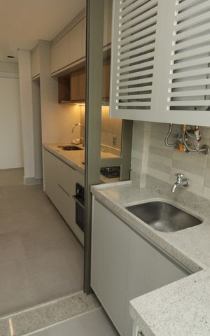 Apartamento à venda com 78m², 2 quartos e 1 vagaÁrea de Serviço