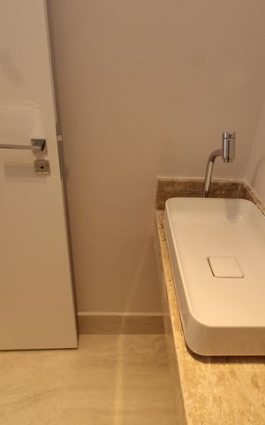 Apartamento à venda com 78m², 2 quartos e 1 vagaLavabo