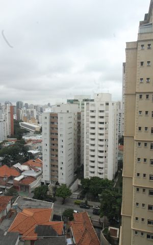 Apartamento à venda com 78m², 2 quartos e 1 vagaVista da Varanda da Sala