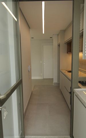 Apartamento à venda com 78m², 2 quartos e 1 vagaÁrea de Serviço