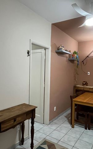 Apartamento para alugar com 37m², 1 quarto e 1 vagaSala