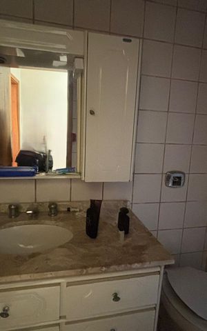 Casa à venda com 472m², 3 quartos e 1 vaga