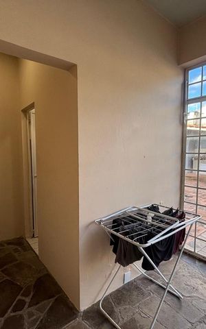 Casa à venda com 472m², 3 quartos e 1 vaga