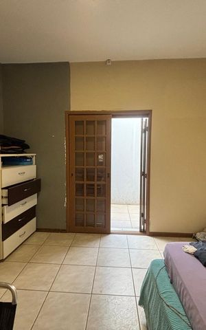 Casa à venda com 472m², 3 quartos e 1 vaga
