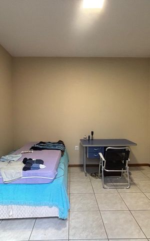 Casa à venda com 472m², 3 quartos e 1 vaga
