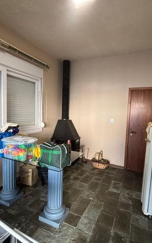 Casa à venda com 472m², 3 quartos e 1 vaga