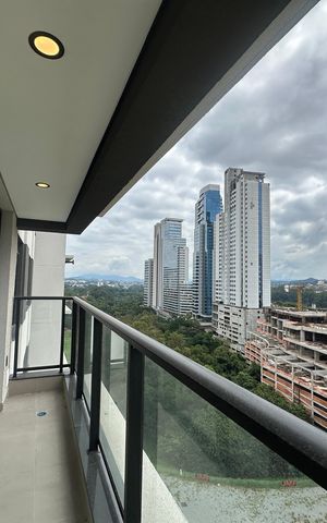 Apartamento à venda com 107m², 2 quartos e 2 vagas Apartamento à venda com 107m², 2 quartos e 2 vagasVaranda da Sala