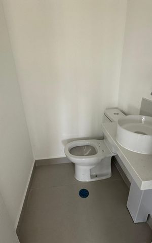 Apartamento à venda com 107m², 2 quartos e 2 vagas Apartamento à venda com 107m², 2 quartos e 2 vagasLavabo