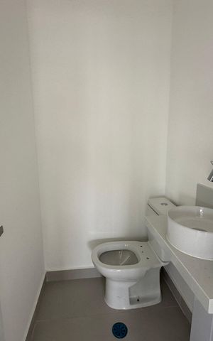 Apartamento à venda com 107m², 2 quartos e 2 vagas Apartamento à venda com 107m², 2 quartos e 2 vagasLavabo