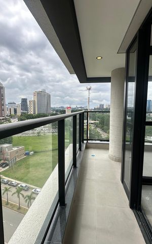 Apartamento à venda com 107m², 2 quartos e 2 vagas Apartamento à venda com 107m², 2 quartos e 2 vagasVaranda da Sala