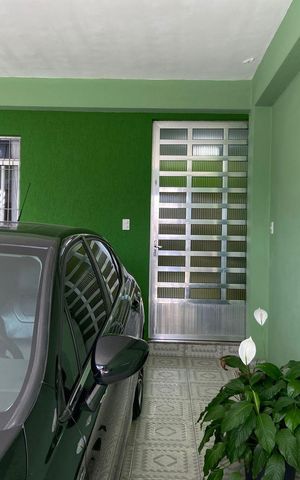 Casa à venda com 280m², 3 quartos e 3 vagas Casa à venda com 280m², 3 quartos e 3 vagasGaragem